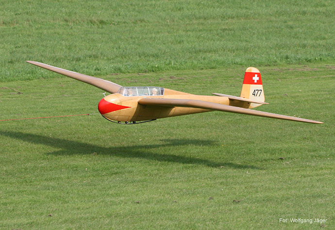 Kranich startet im Schlepp